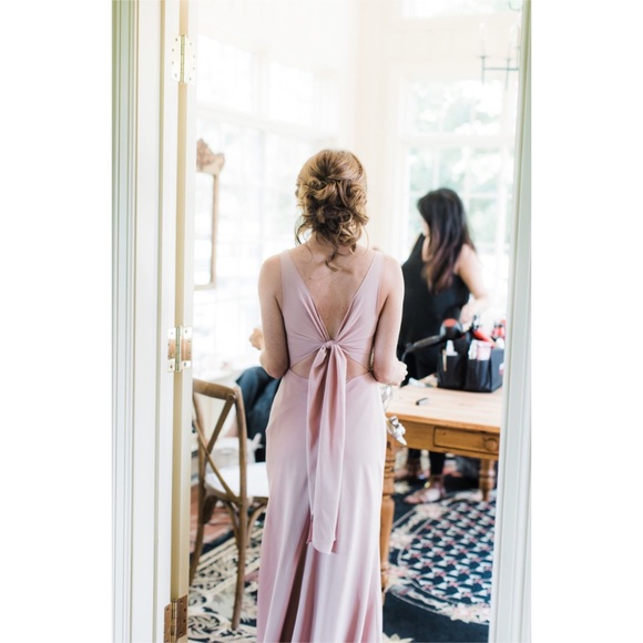 Jenny Yoo Collection Dani Tie Back V-Neck Gown Fig - Picture 10 of 10